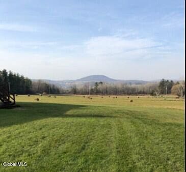 3rd image of 465 Snyder Road