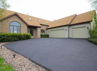 10 Taunton Cir, Madison, WI 53719