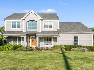 581 Sayer Rd, Bartlett, IL 60103