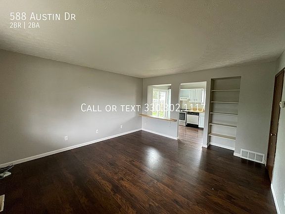 3rd image of 588 Austin Dr