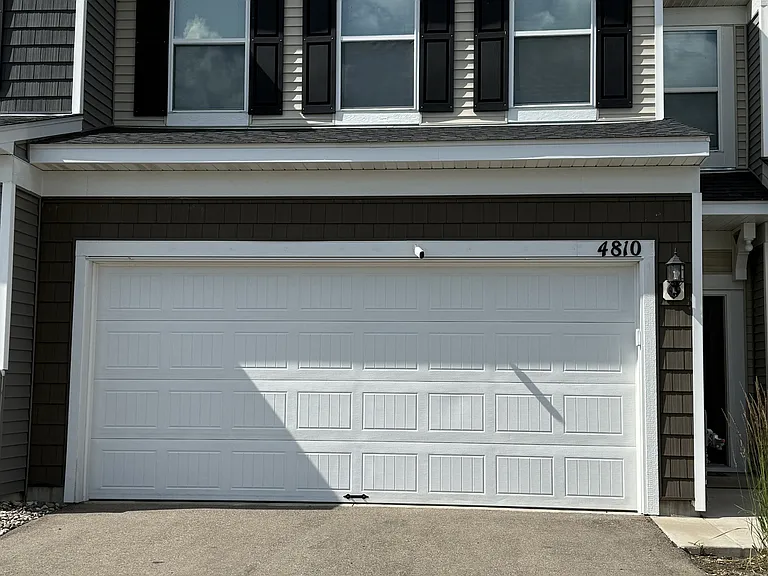 4810 Airlake Dr — Photo 7