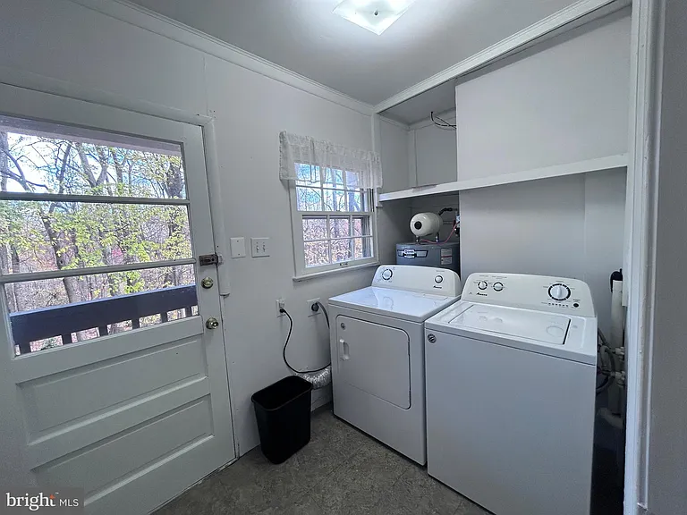 132 Pinecrest — Photo 32
