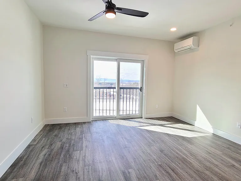 64 Aiken St #304 — Photo 25