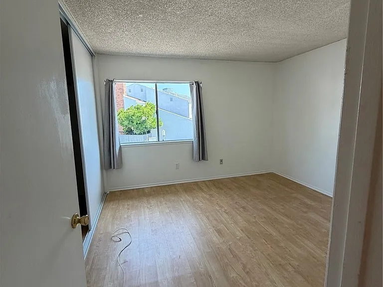 635 Danube Way — Photo 11