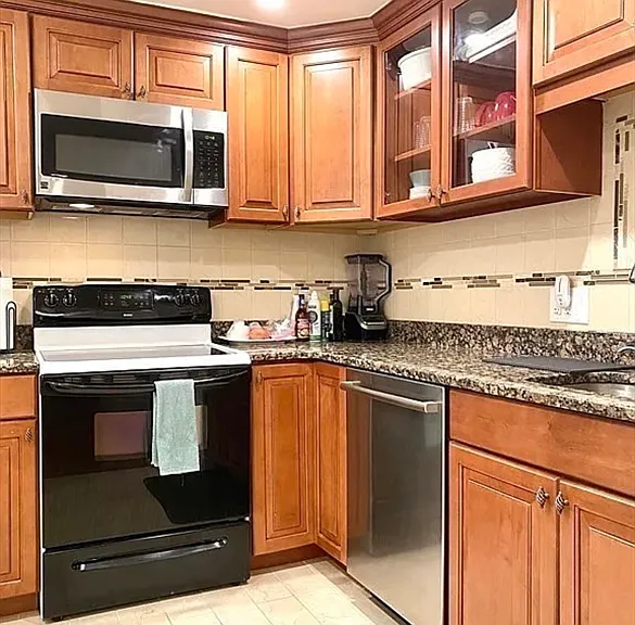 281 Beacon St #7 — Photo 1