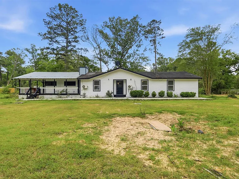 26462 Spanish Oaks Dr — Photo 2