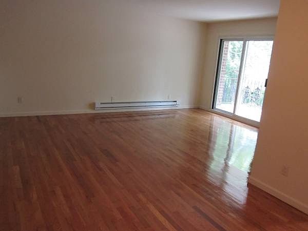 1st image of 3 S Central Ave