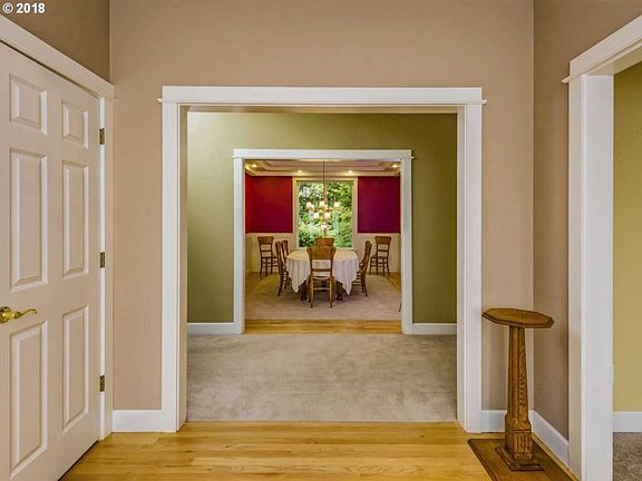4th image of 10408 NE 178th Cir