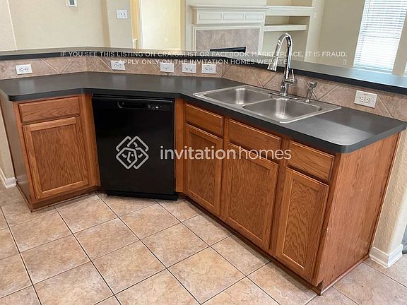 5th image of 19439 Wildwood Dale Ln