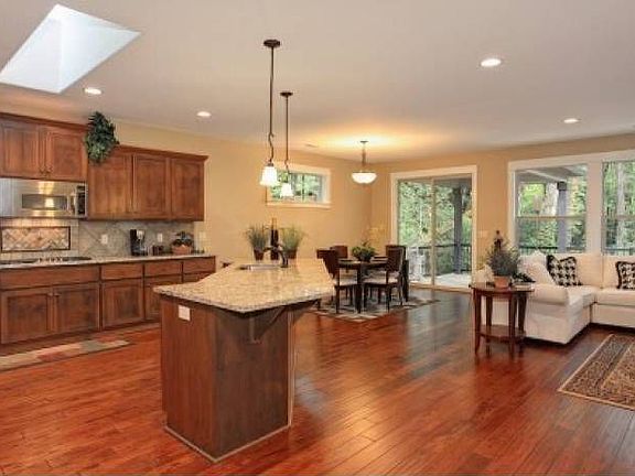Sample kitchen