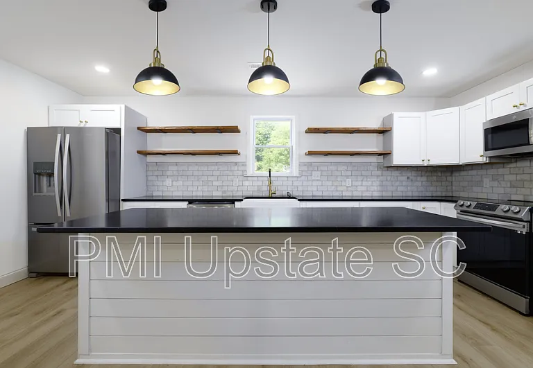 101 Paris View Dr — Photo 28