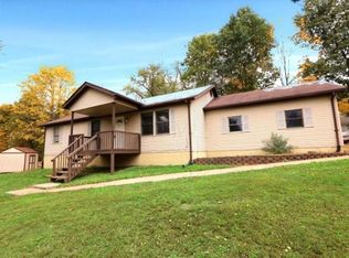 959 Kingsway Cir, Howard, OH 43028