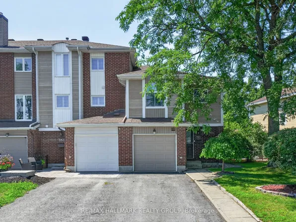 385 Princess Louise Dr, Ottawa, ON K4A 2K5