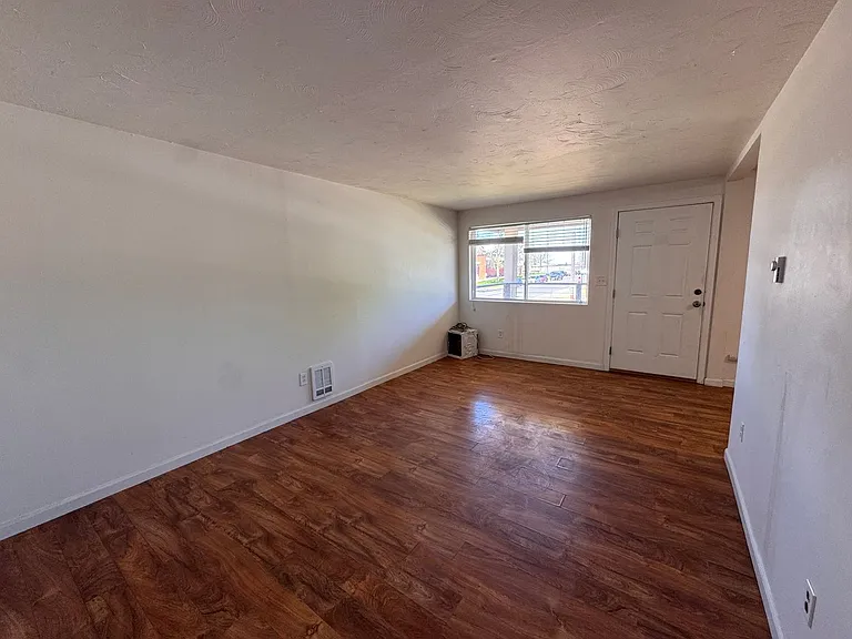 Barker Street 10-Unit | Medical Lake — Photo 16