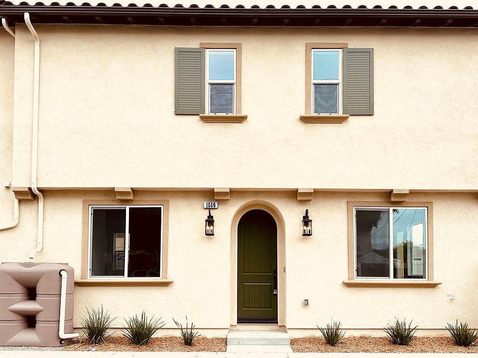 1st image of 1556 W Plaza Del Amo