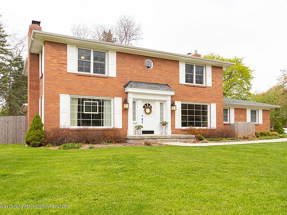 3rd image of 638 Walbridge Dr