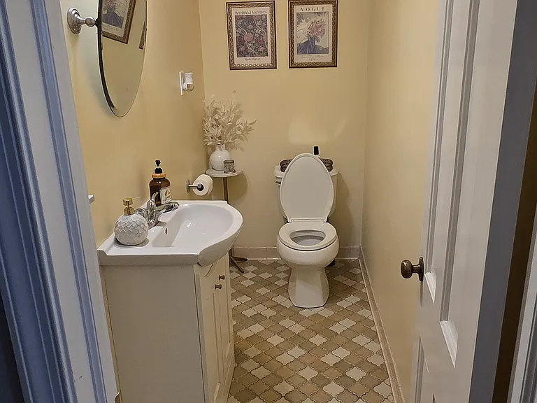 6004 Highboro Dr — Photo 10