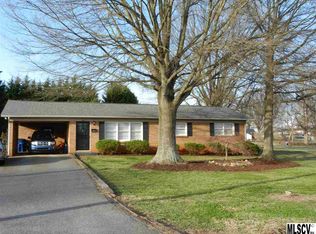 118 10th Ave SE, Conover, NC 28613