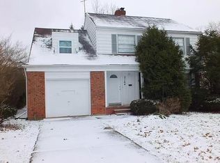 2164 Campus Rd, Beachwood, OH 44122