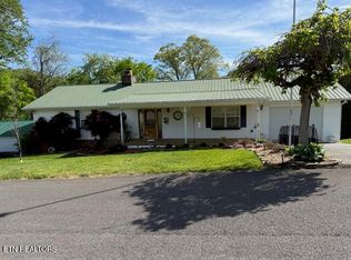 572 Allyson Dr, Kodak, TN 37764