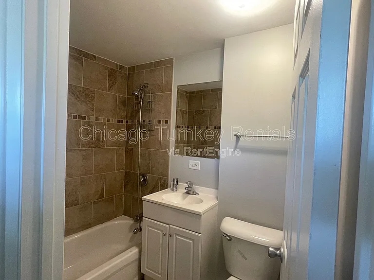 3212 Charlemagne Ave — Photo 16