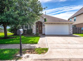 1809 Clover Patch Ln, Alvin, TX 77511