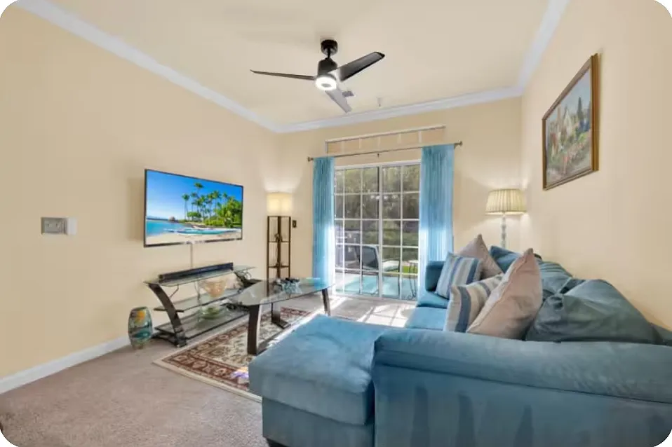 1375 Tuscana Ln — Photo 4