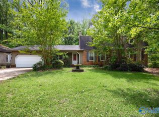 145 Dogwood Dr, Laceys Spring, AL 35754