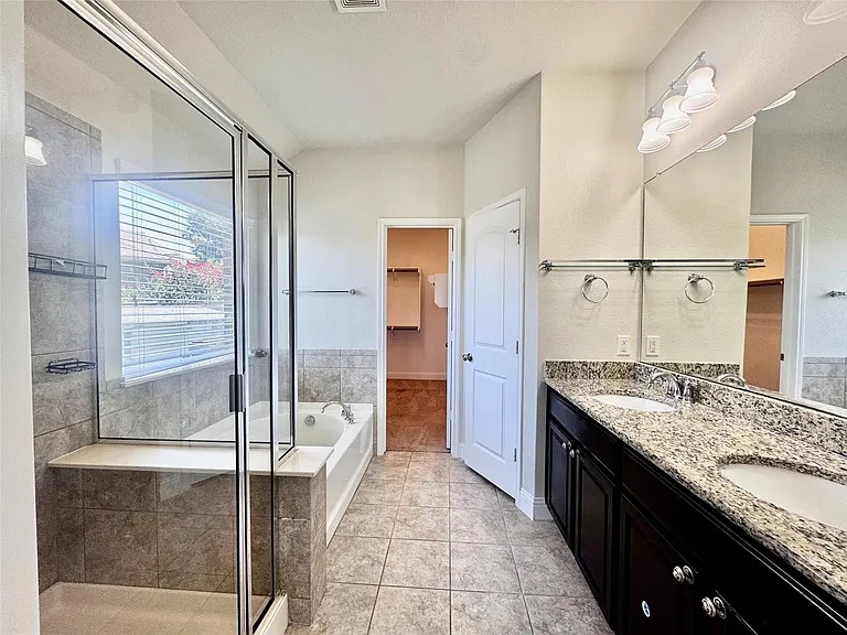 3032 Angelina Ct — Photo 9
