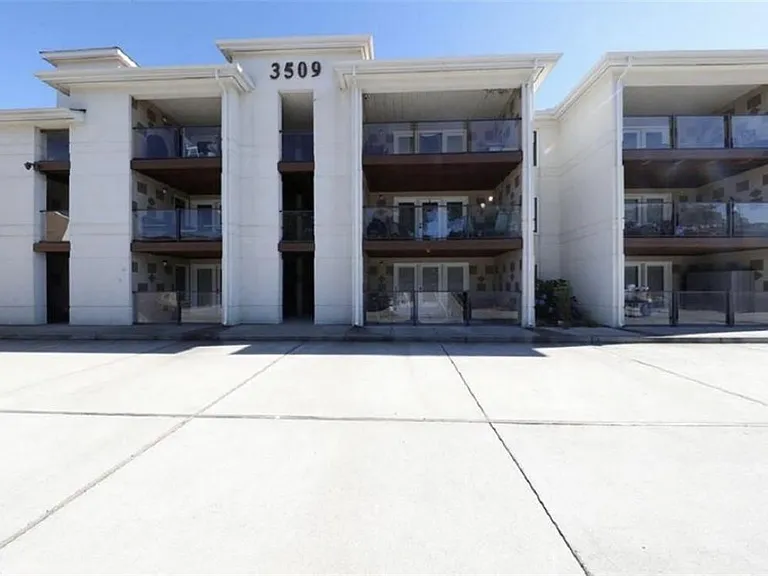 3509 Pleasant Ave #302 — Photo 4