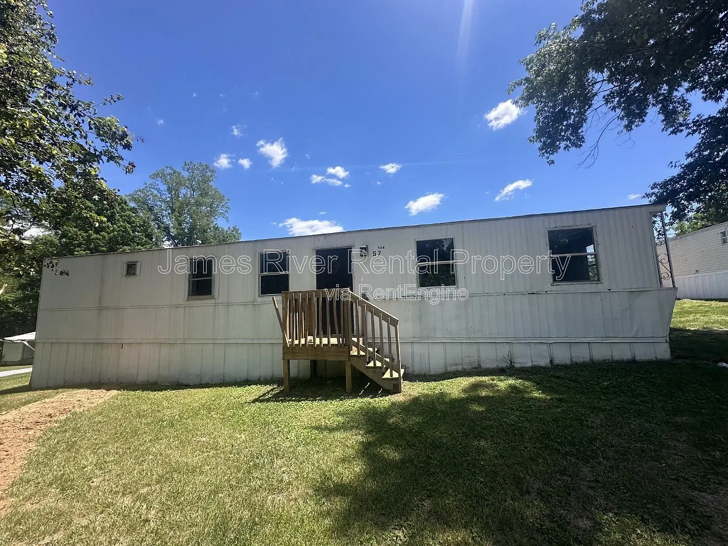 2 bed, 1.0 bath, 600 sqft, $695 — Photo 2