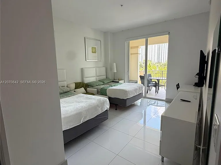 150 Sunny Isles Blvd #Townhouse 1-403 — Photo 13