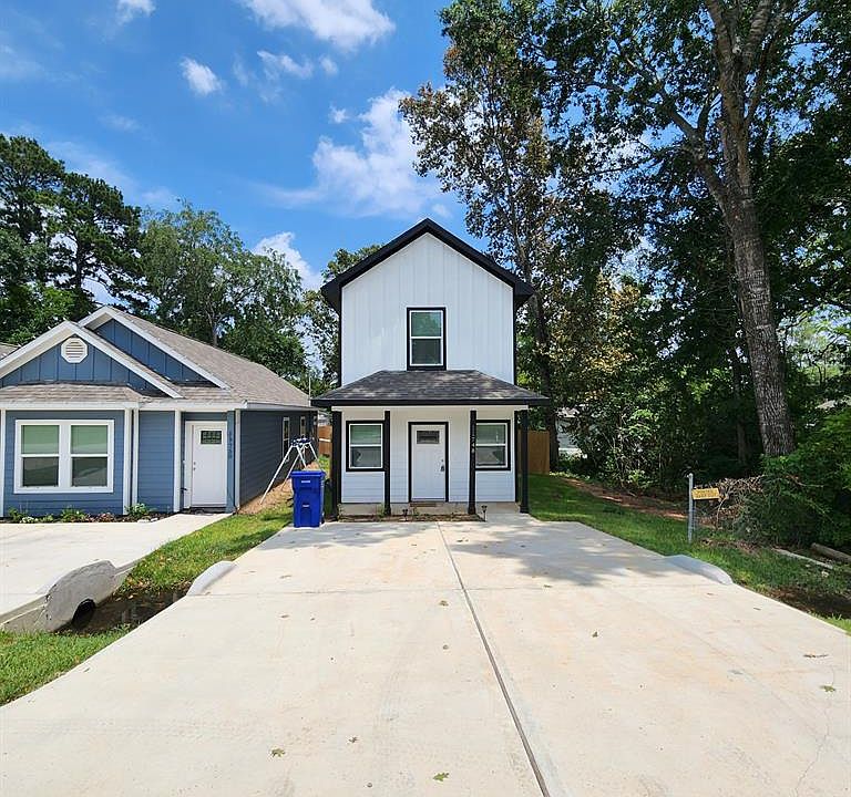 1st image of 11748 White Cedar