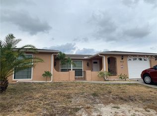 9200 Gray Fox Ln, Port Richey, FL 34668