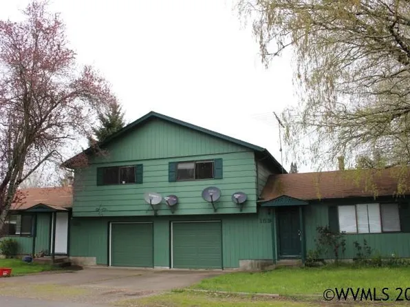 187 Charnelton St, Jefferson, OR 97352