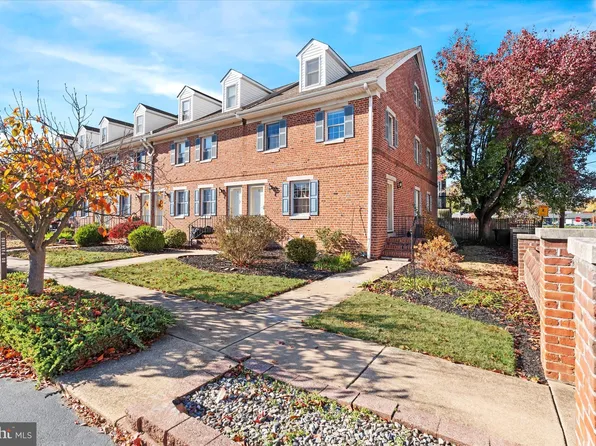 615 Delaware St APT 10, New Castle, DE 19720