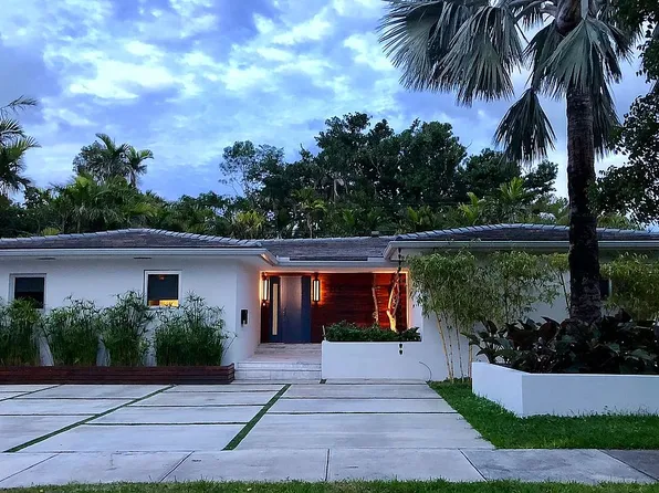 212 S Shore Dr, Miami, FL 33133