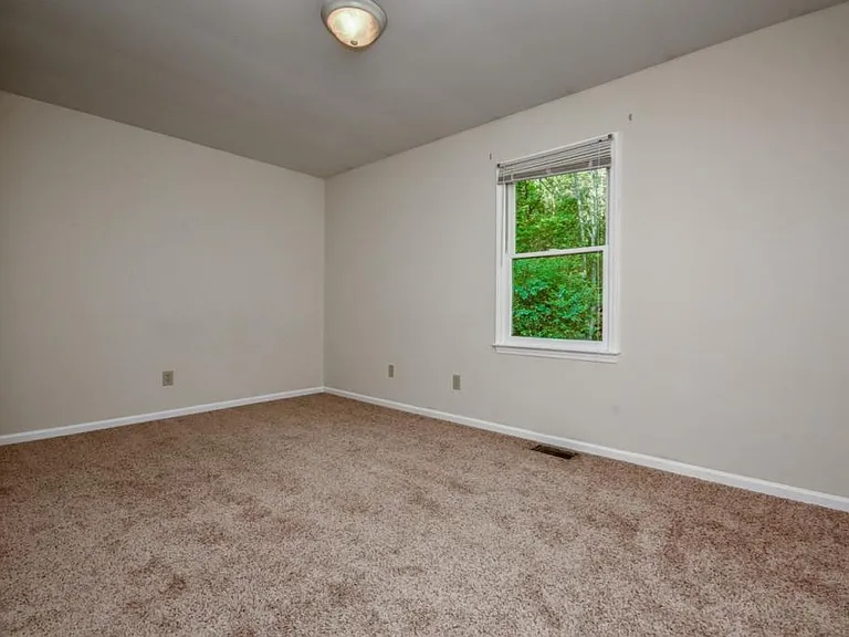 7730 Deer Track Dr — Photo 25