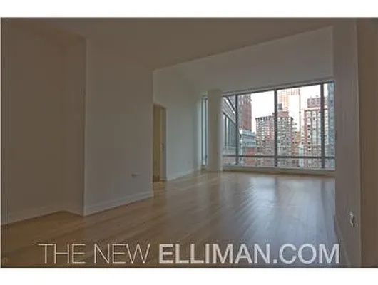 Sold by Douglas Elliman | media 14
