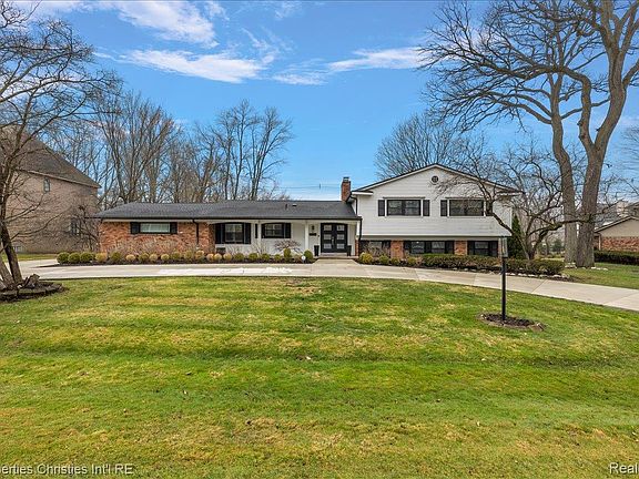 4th image of 5722 Raven Rd
