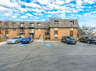 3 Oak Creek Dr APT 1406, Buffalo Grove, IL 60089
