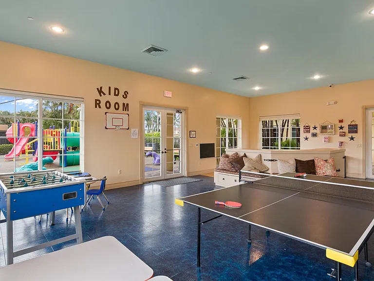180 Sedona Way — Photo 101
