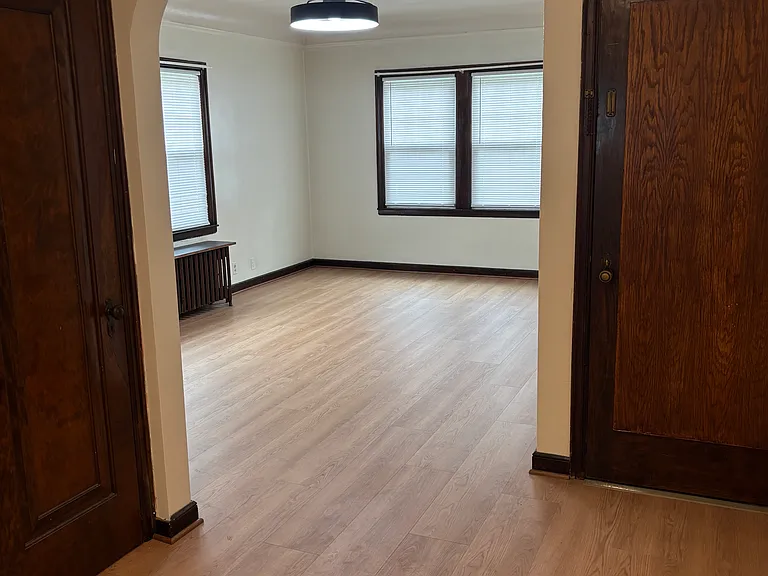 3208 Minnehaha Ave #3 — Photo 1