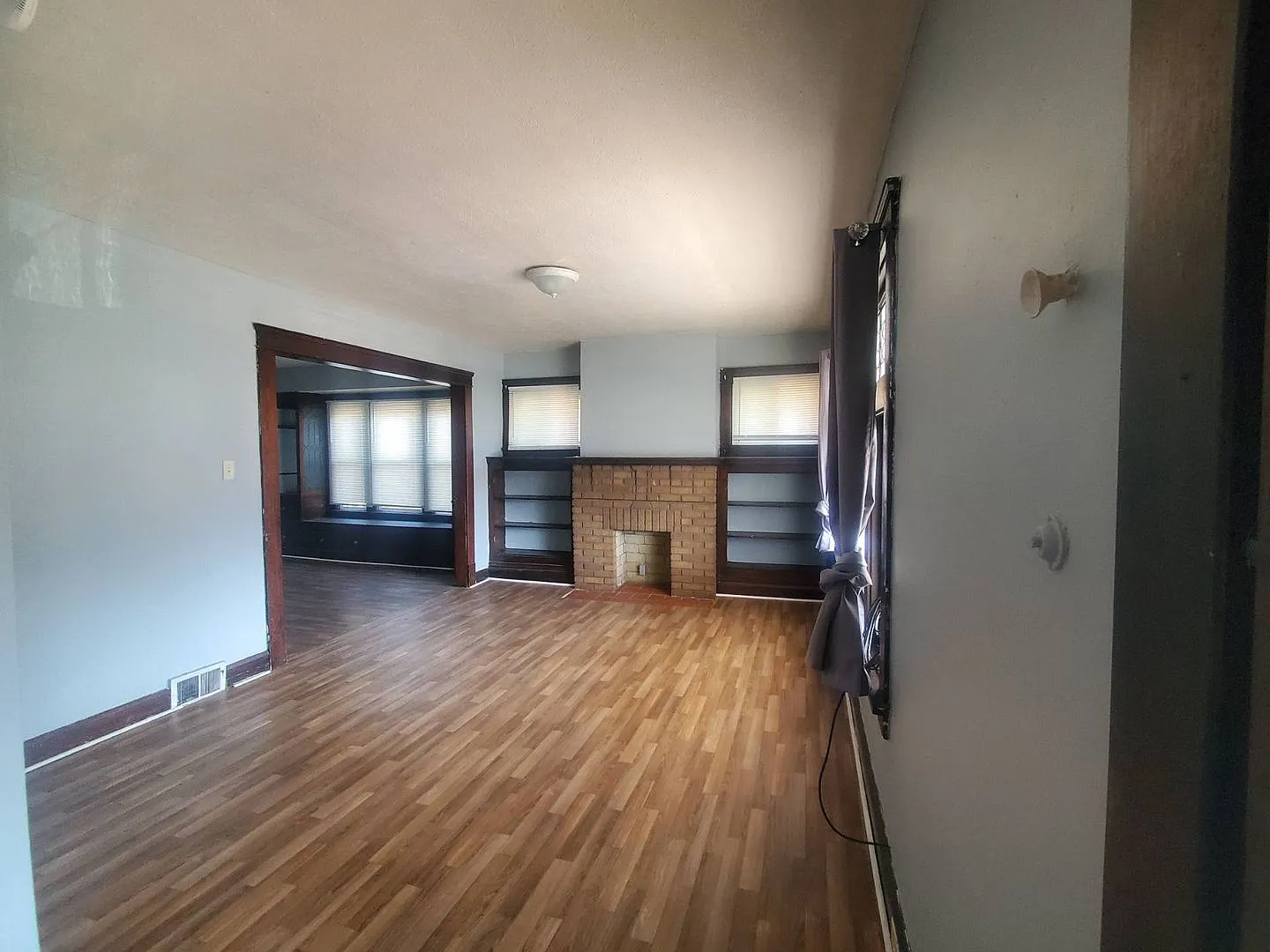 2217 W. 105th St. — Photo 2