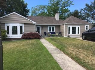 24 Country Club Dr, Northfield, NJ 08225