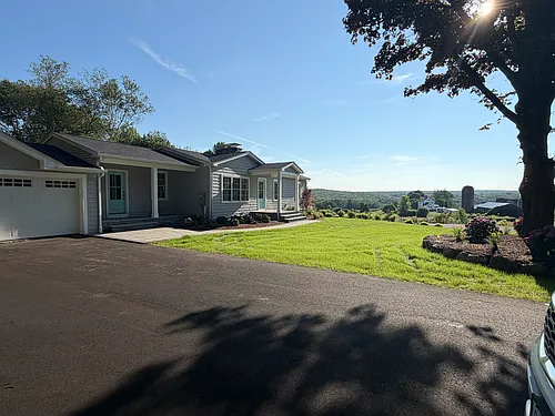 40 Capron Rd Photo 1