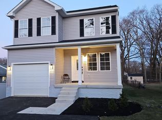 8313 Oakleigh Rd, Parkville, MD 21234