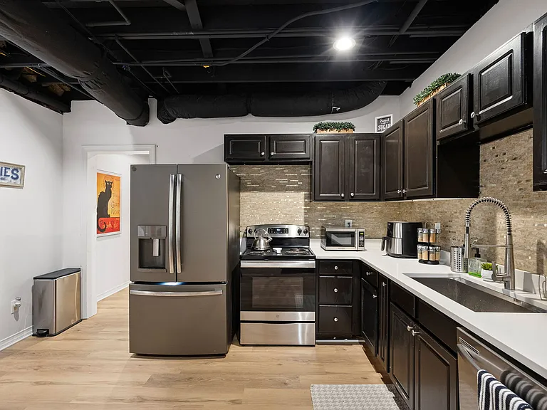 3206 Arbor Rdg — Photo 21