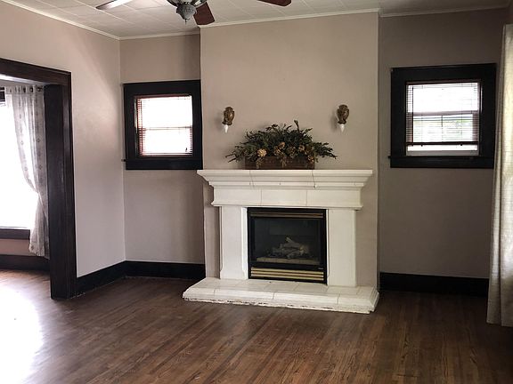 5th image of 147 N Burritt Ave