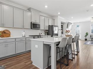 3370 Oak Harbor Dr, Peachtree Corners, GA 30092